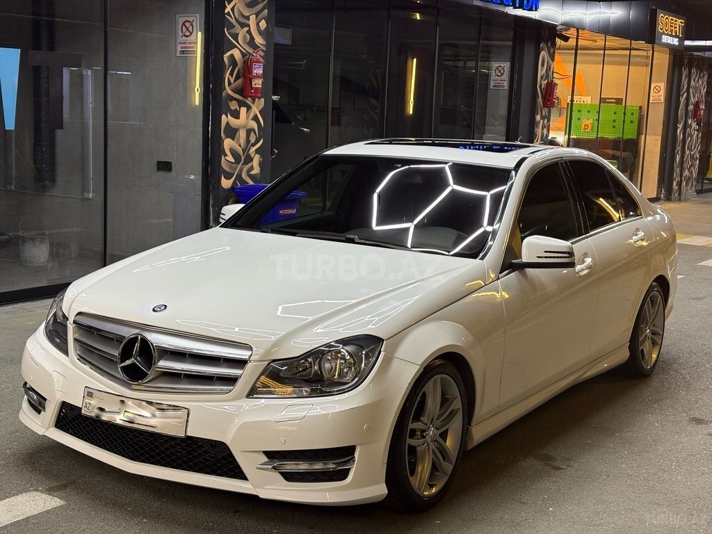 Mercedes C 250