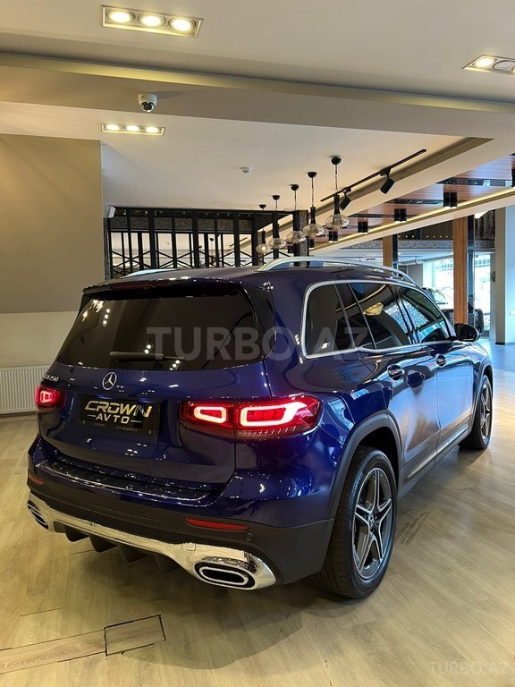 Mercedes GLB 250