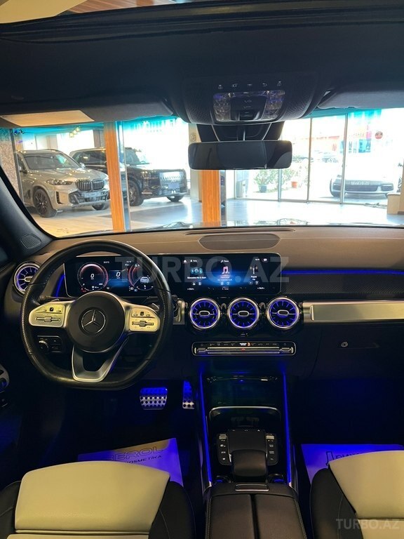 Mercedes GLB 250