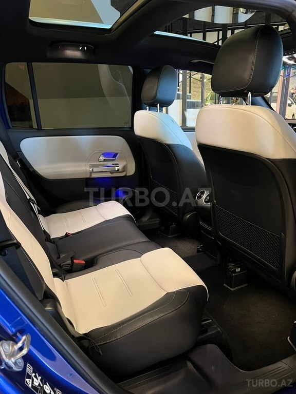 Mercedes GLB 250