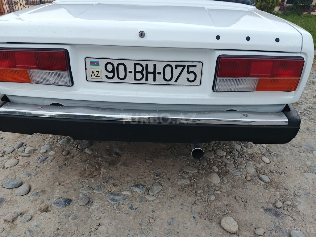 LADA (VAZ) 2107