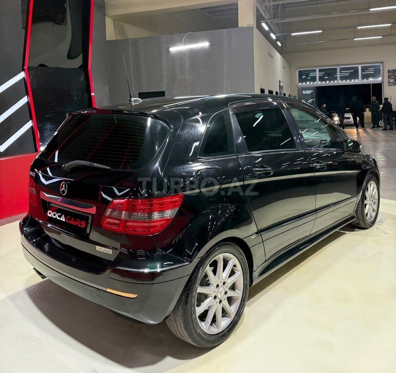 Mercedes B 170
