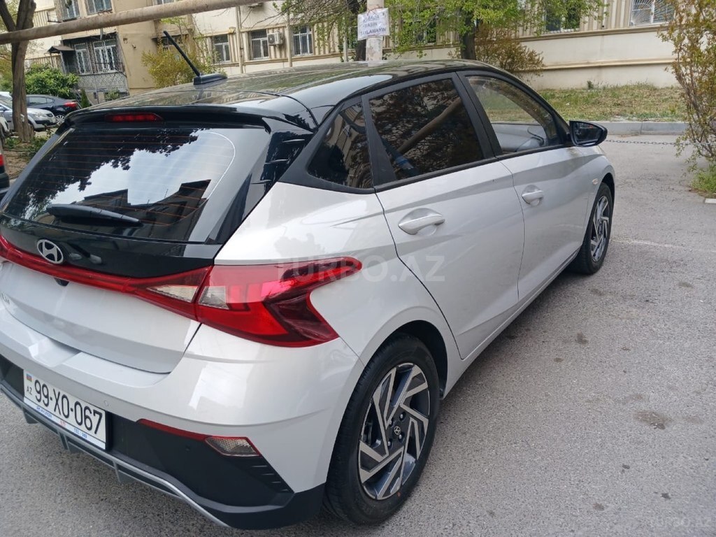 Hyundai i20