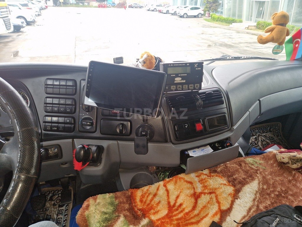 Mercedes Actros 2540