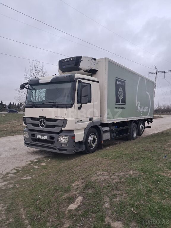 Mercedes Actros 2540