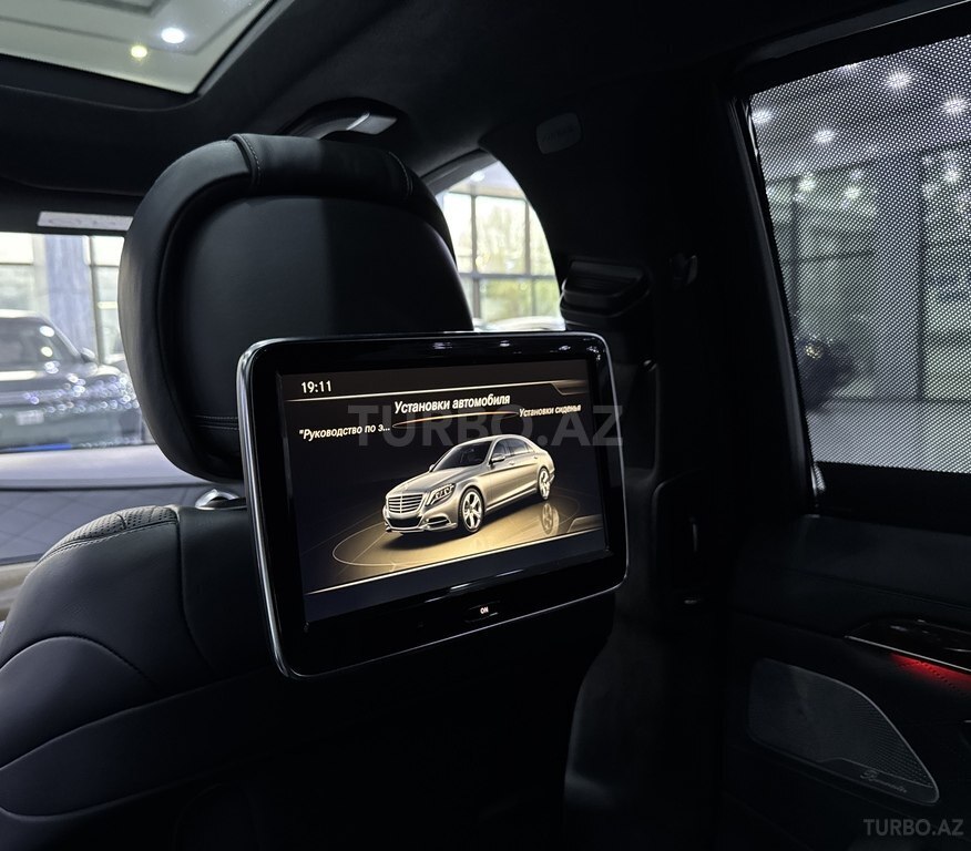 Mercedes S 500