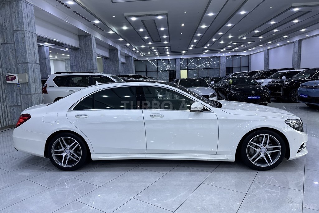 Mercedes S 500