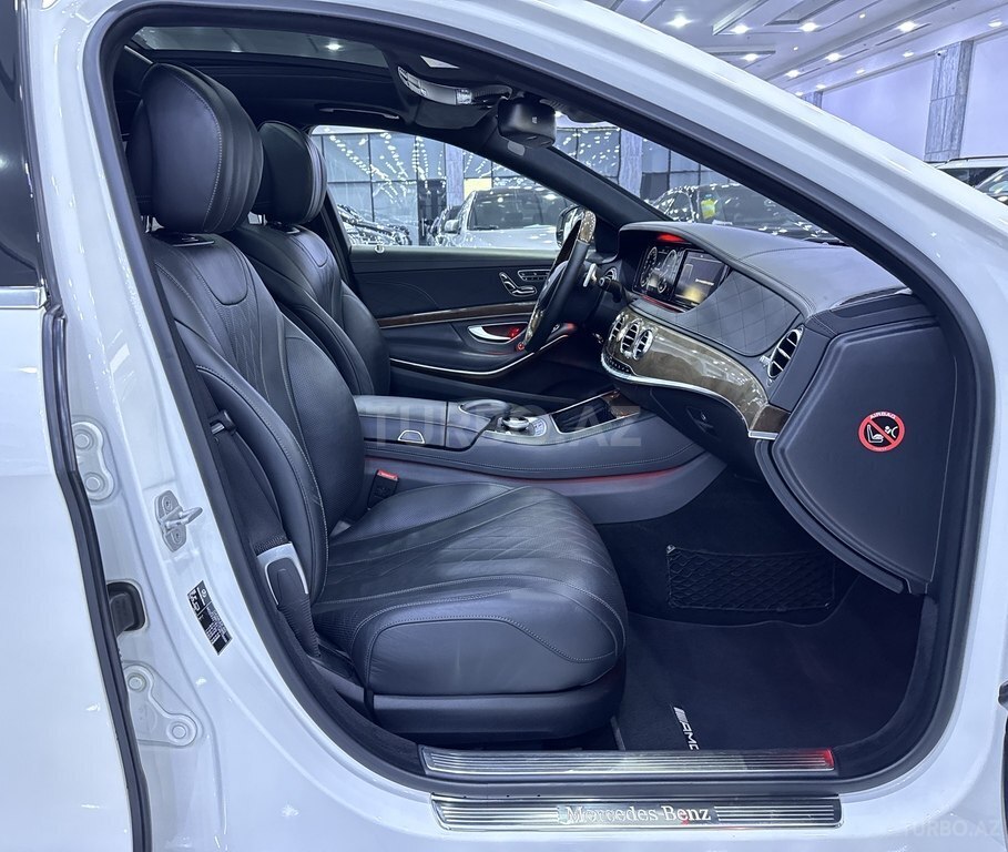 Mercedes S 500