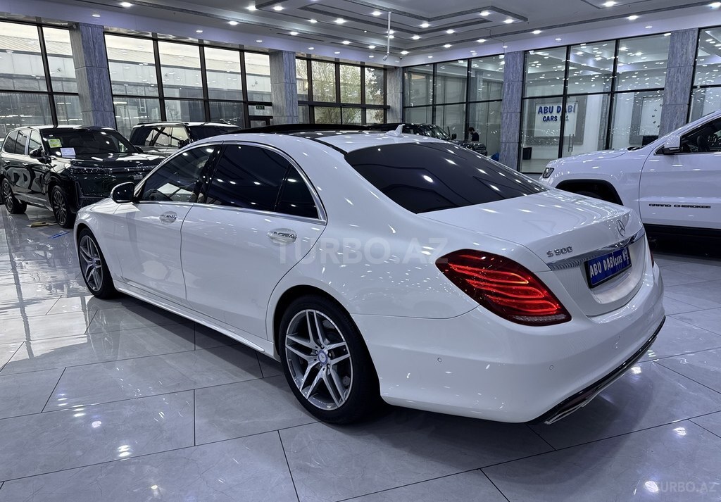Mercedes S 500
