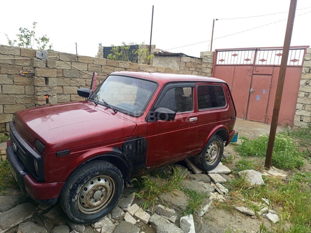 LADA (VAZ) Niva