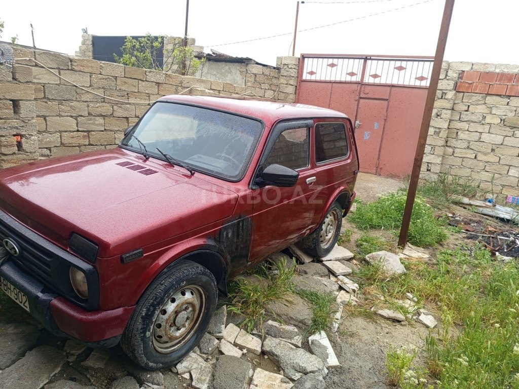 LADA (VAZ) Niva