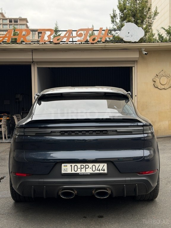 Porsche Cayenne Turbo GT Coupe