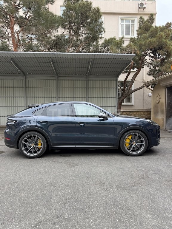 Porsche Cayenne Turbo GT Coupe
