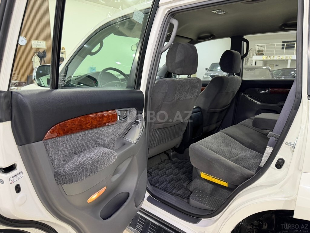 Toyota Land Cruiser Prado
