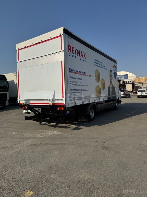 Mercedes Atego 818