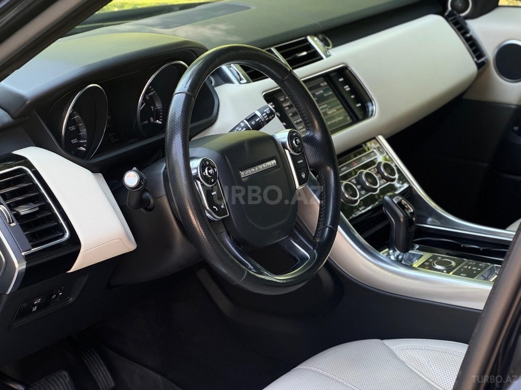 Land Rover RR Sport