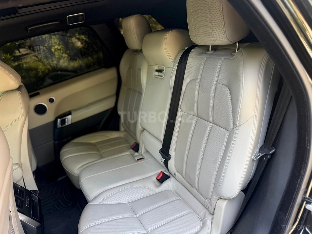 Land Rover RR Sport