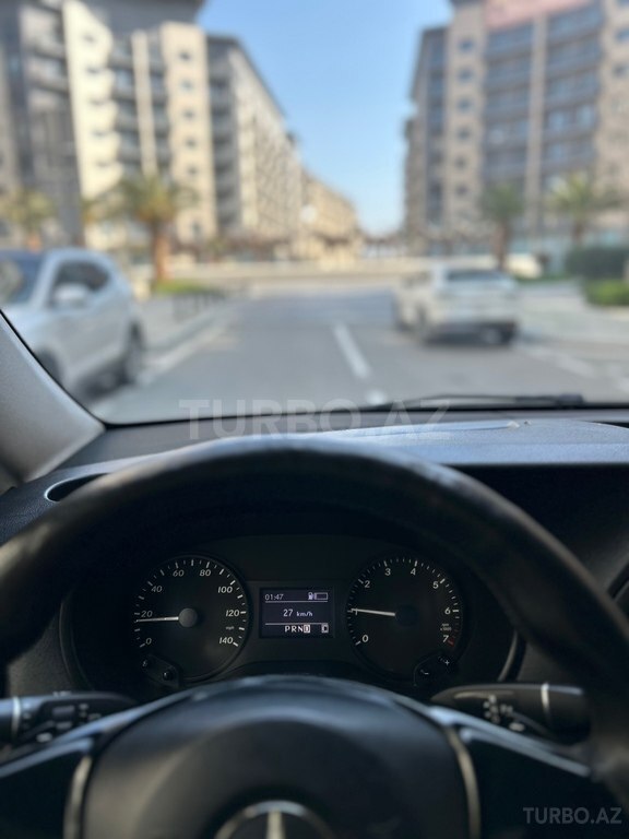 Mercedes Metris