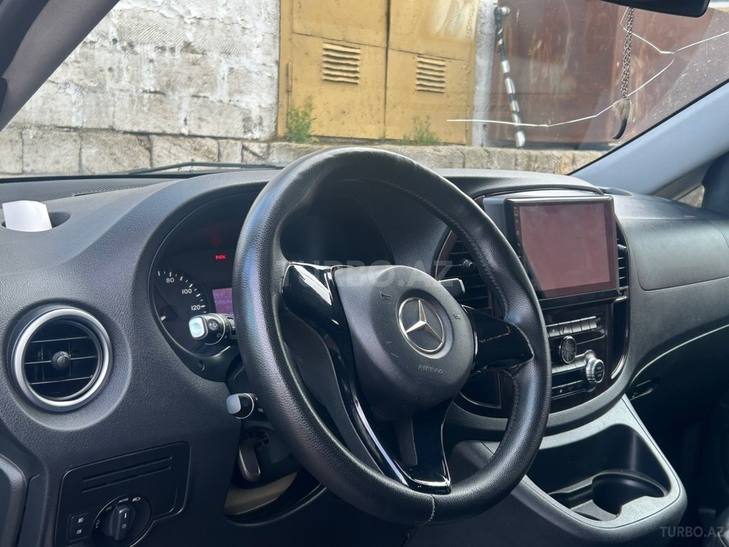 Mercedes Metris