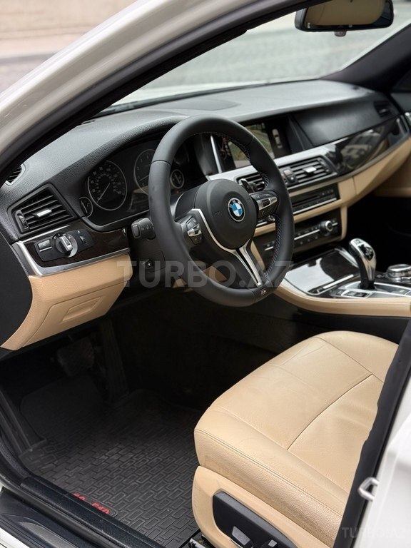 BMW 528