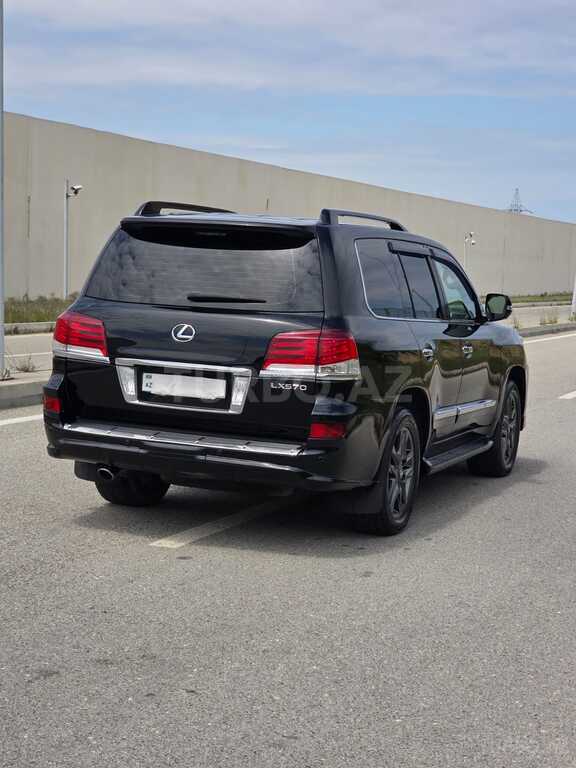 Lexus LX 570