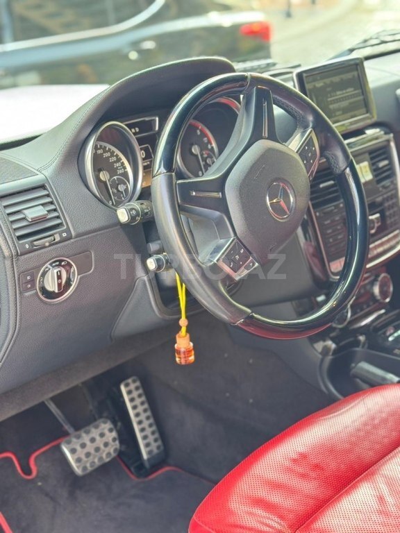 Mercedes G 350