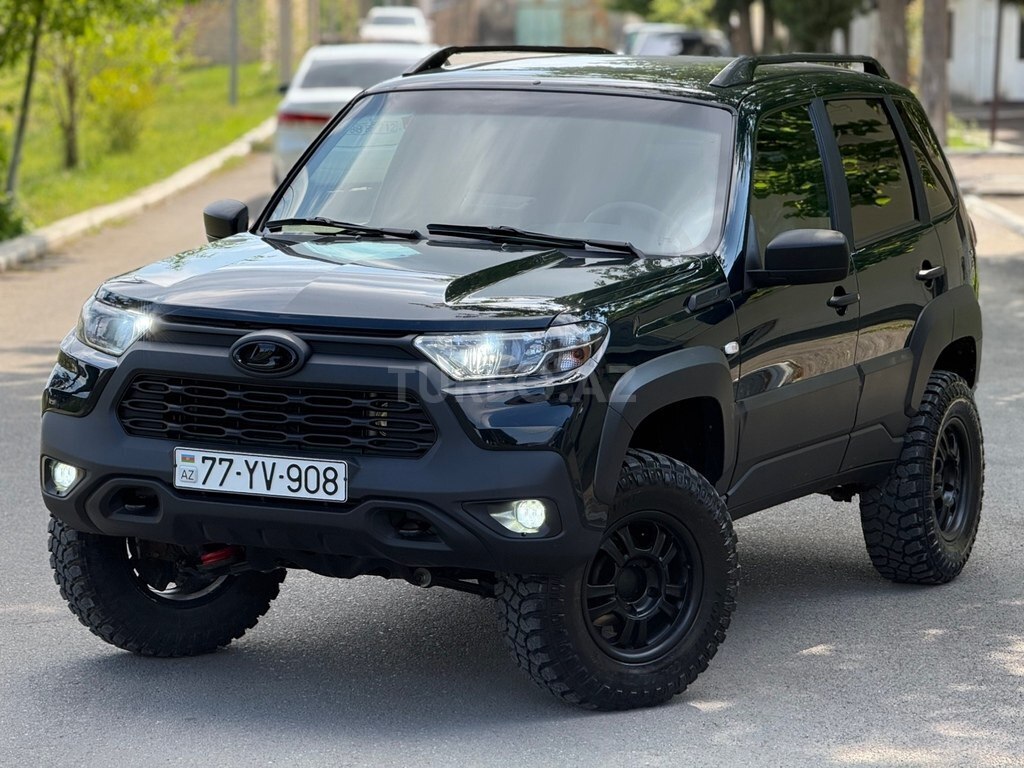 LADA (VAZ) Niva Travel