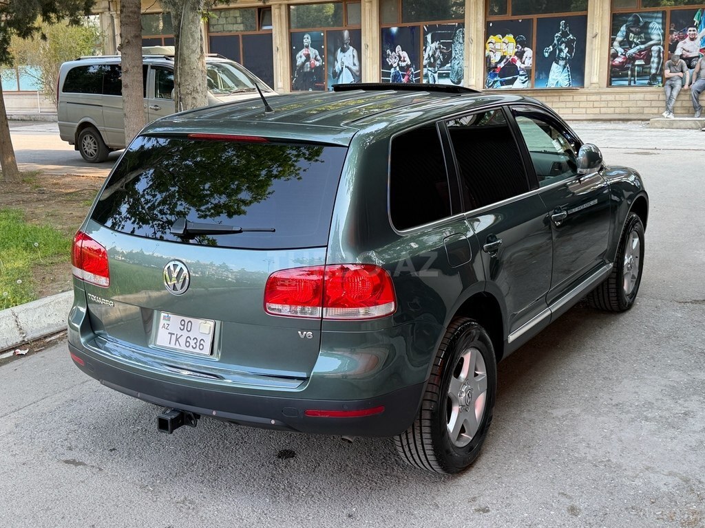 Volkswagen Touareg
