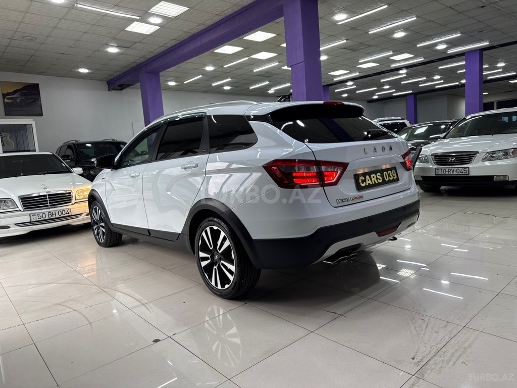 LADA (VAZ) Vesta SW Cross