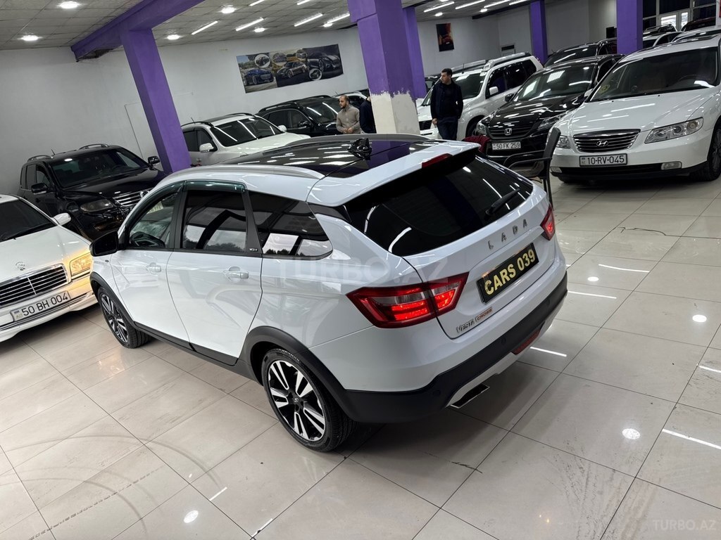 LADA (VAZ) Vesta SW Cross