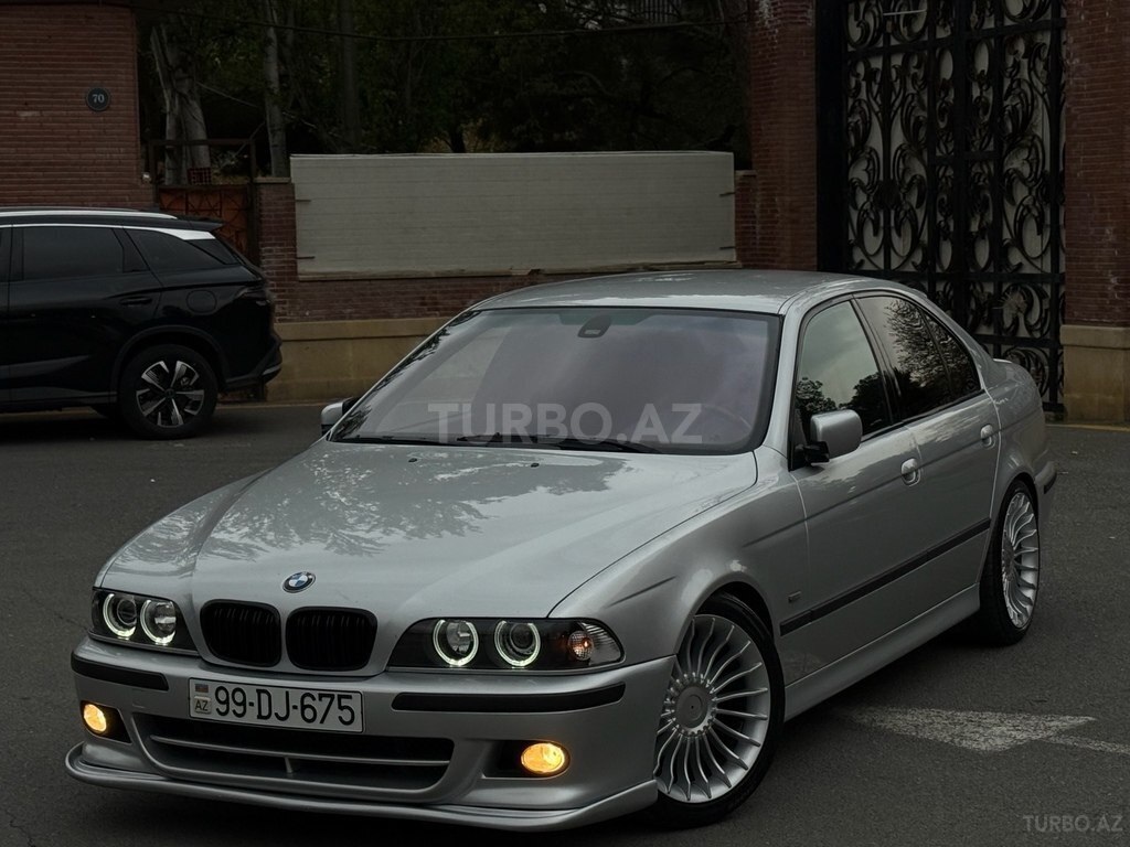 BMW 525