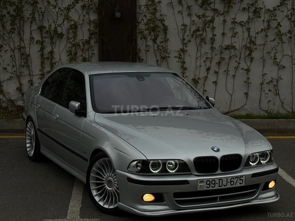 BMW 525