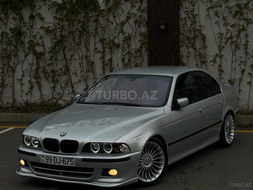BMW 525
