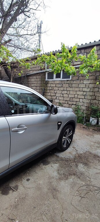 Mitsubishi Outlander Sport