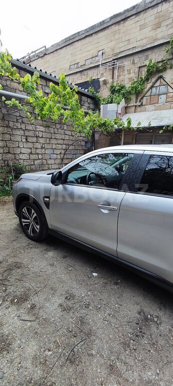Mitsubishi Outlander Sport