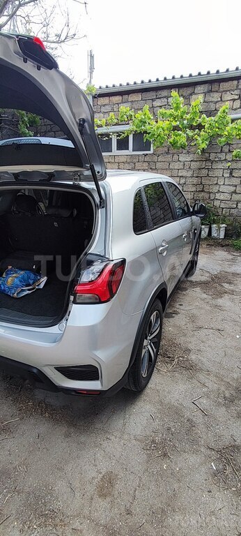Mitsubishi Outlander Sport