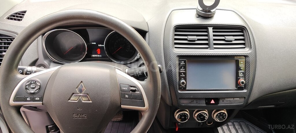Mitsubishi Outlander Sport