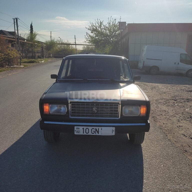 LADA (VAZ) 2107