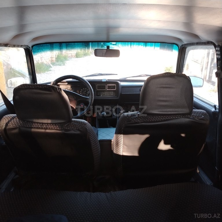 LADA (VAZ) 2104