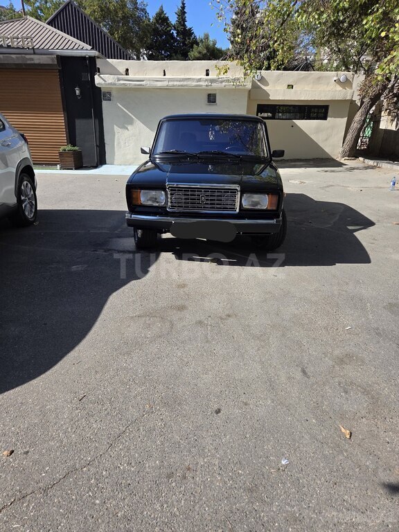LADA (VAZ) 2107