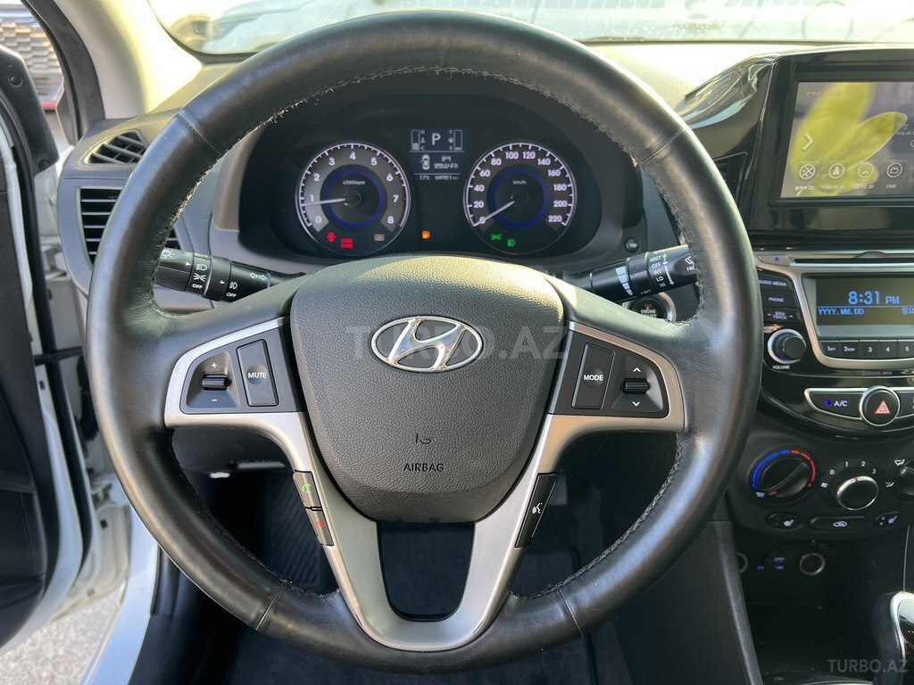 Hyundai Accent