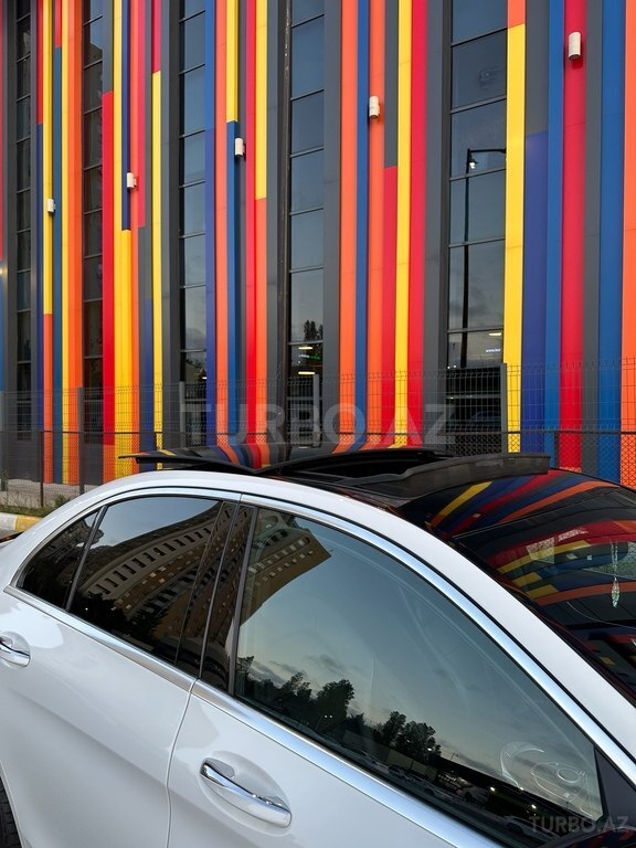 Mercedes C 300