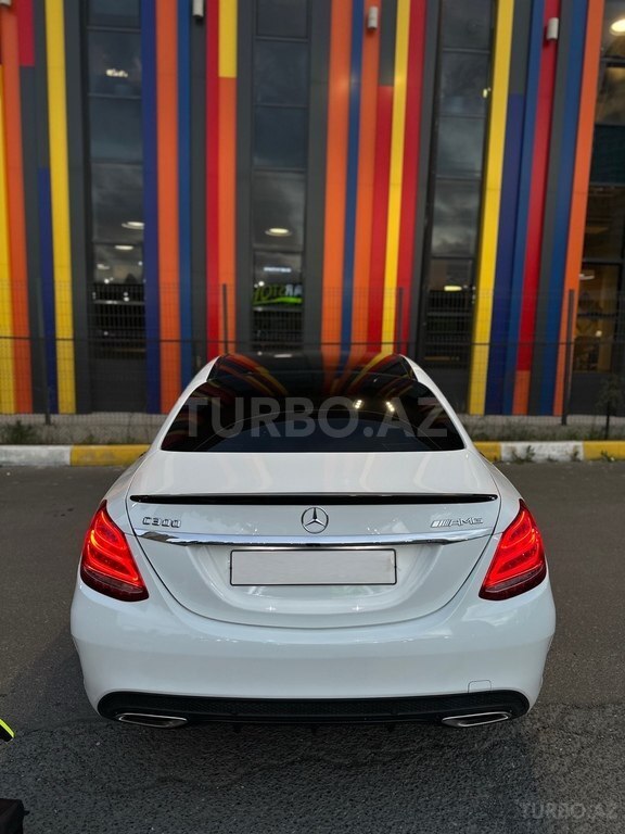 Mercedes C 300