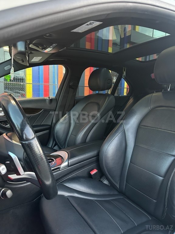 Mercedes C 300
