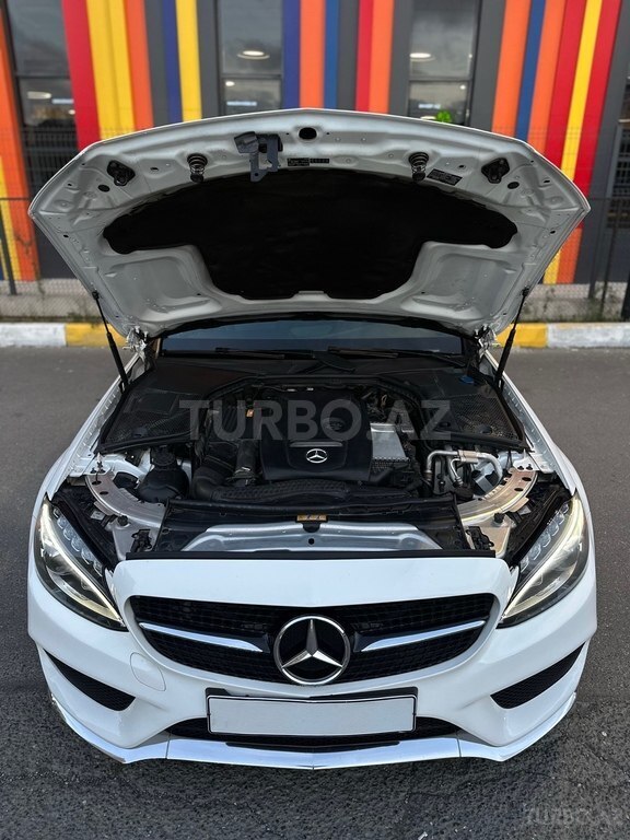 Mercedes C 300