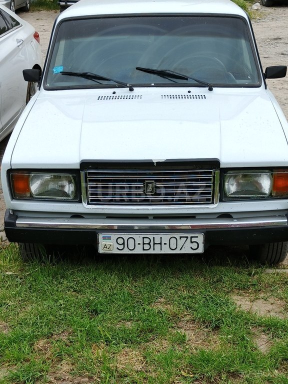 LADA (VAZ) 2107