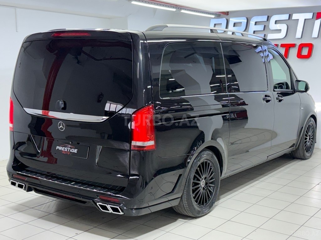 Mercedes V 220 4MATIC
