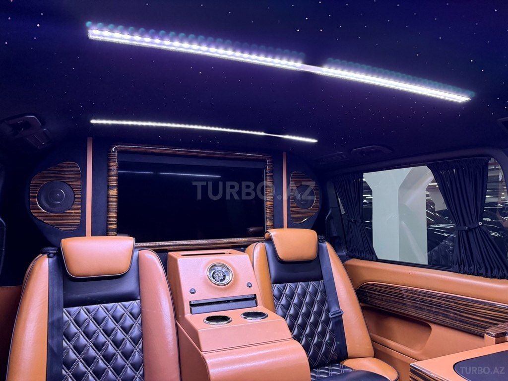 Mercedes V 220 4MATIC