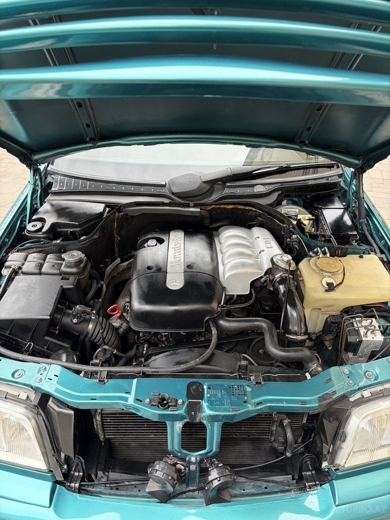 Mercedes C 220