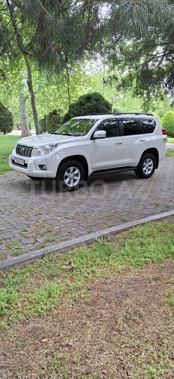 Toyota Land Cruiser Prado